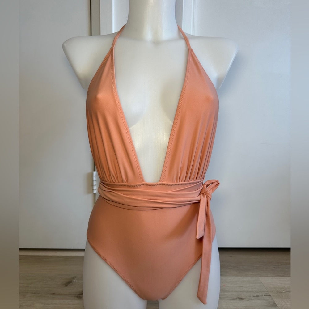 Bathing suit